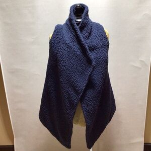 Capelli Blue Faux Sherpa Cardigan Sweater Vest, Size Medium